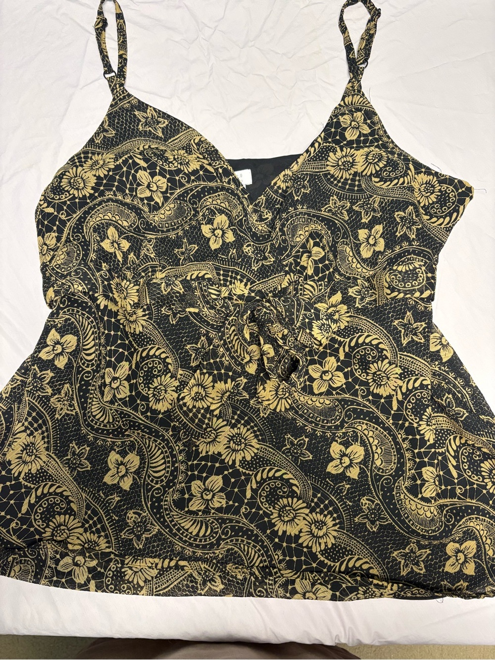 Vintage Apt. 9 y2k Cami Top with Paisley Lace Print